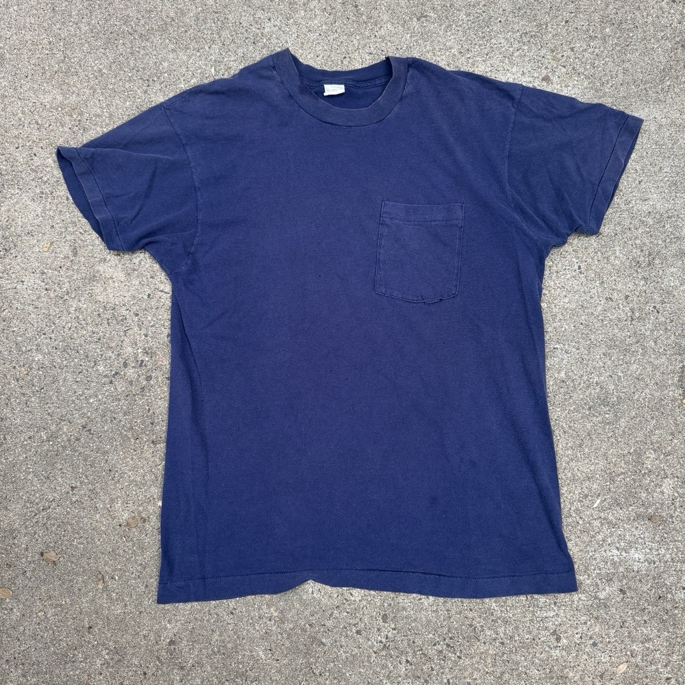 Vintage 70s Navy Blue Pocket Tee Shirt XL Fruit of the Loom Single Stitch USA
